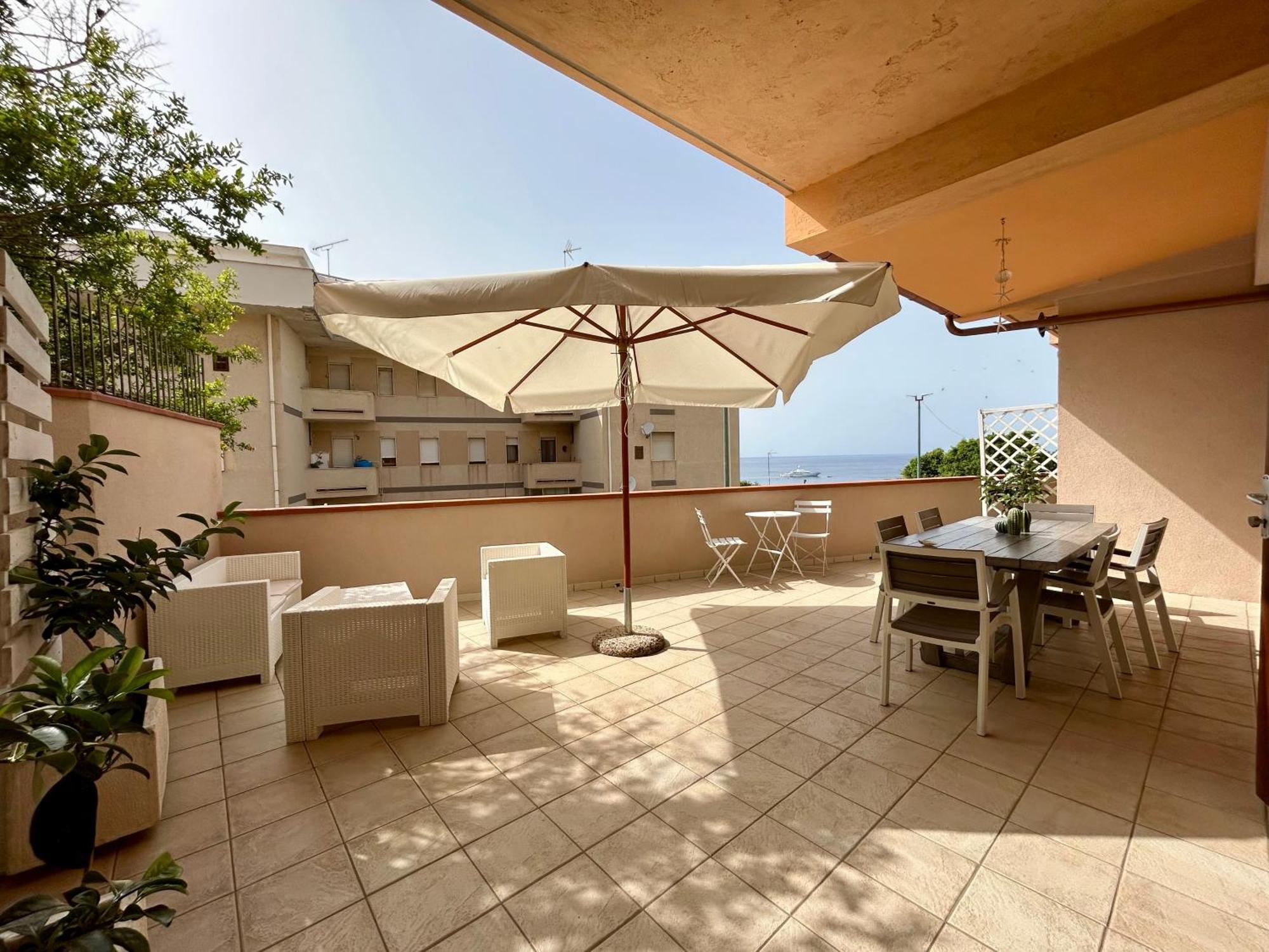Arcobaleno Tropea Centro Bed & Breakfast Luaran gambar