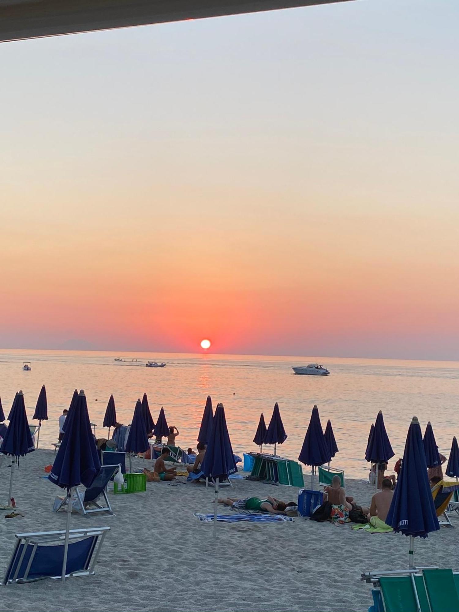 Arcobaleno Tropea Centro Bed & Breakfast Luaran gambar