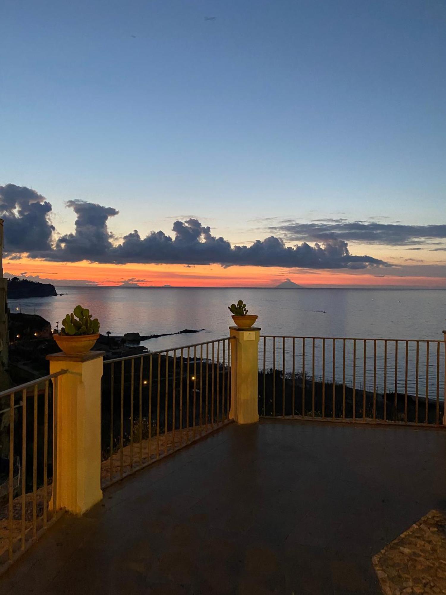 Arcobaleno Tropea Centro Bed & Breakfast Luaran gambar
