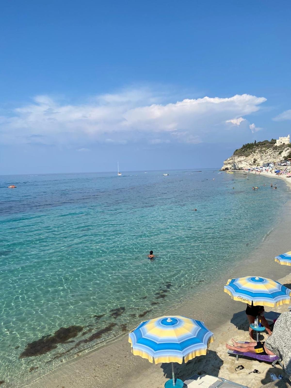 Arcobaleno Tropea Centro Bed & Breakfast Luaran gambar