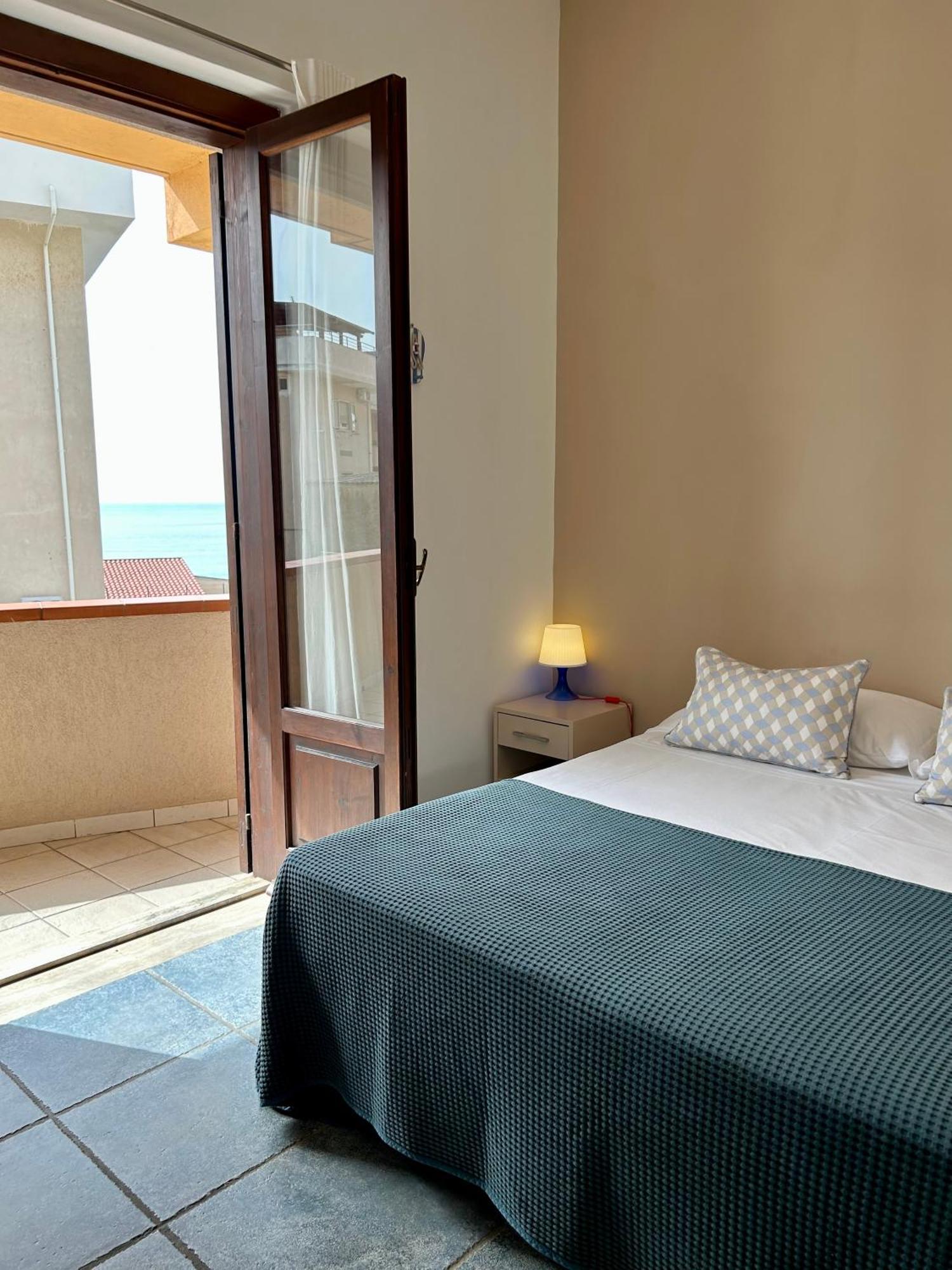 Arcobaleno Tropea Centro Bed & Breakfast Luaran gambar