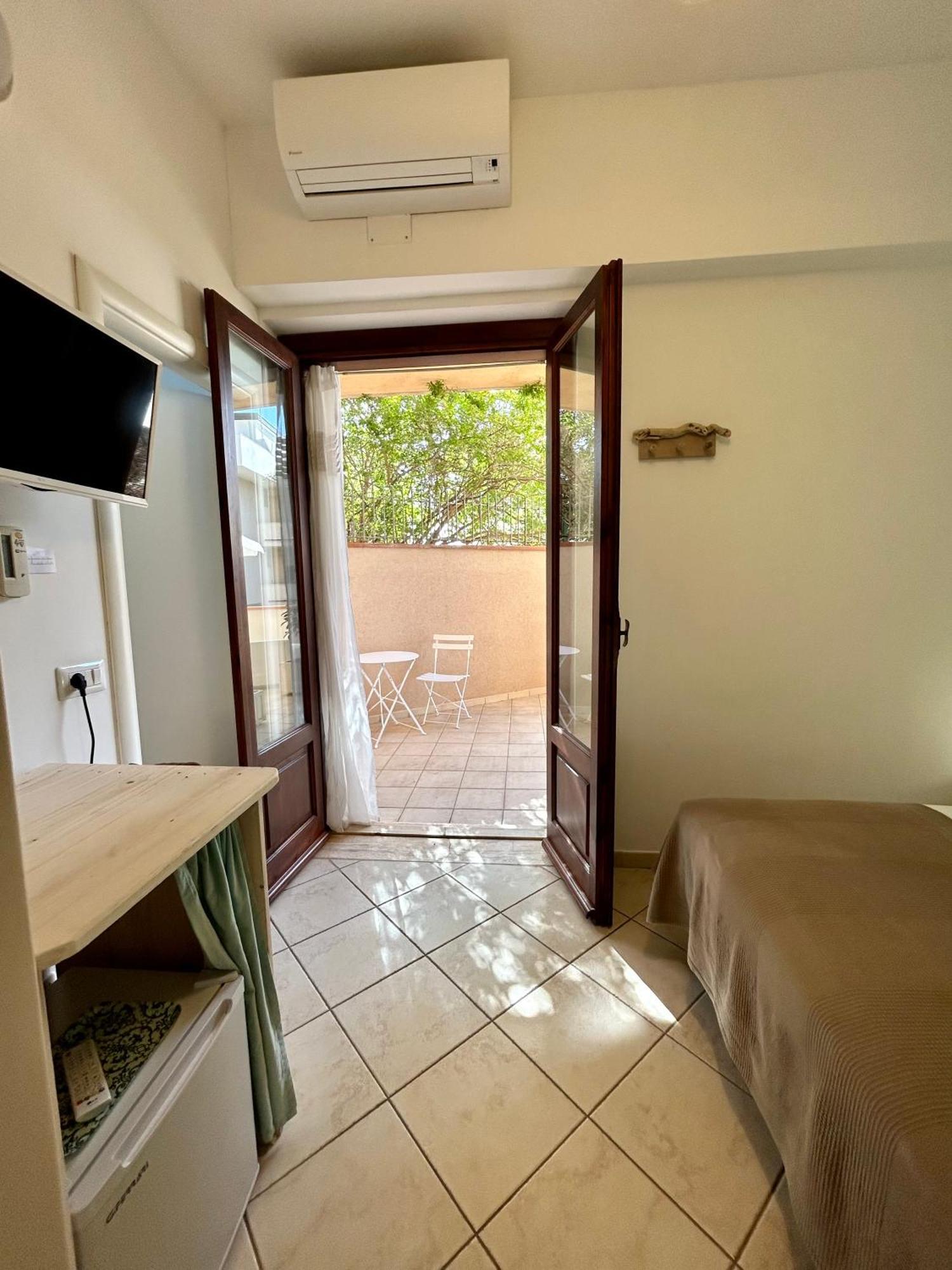 Arcobaleno Tropea Centro Bed & Breakfast Luaran gambar